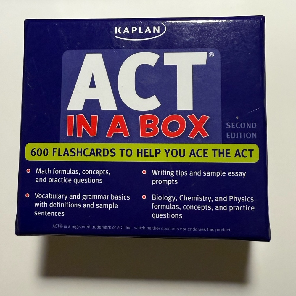 Kaplan ACT in a box (600) flash cards.